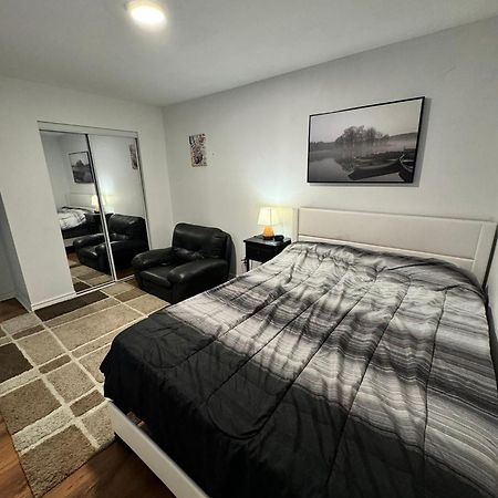 28 Bingham Road Hotel Brampton Bagian luar foto